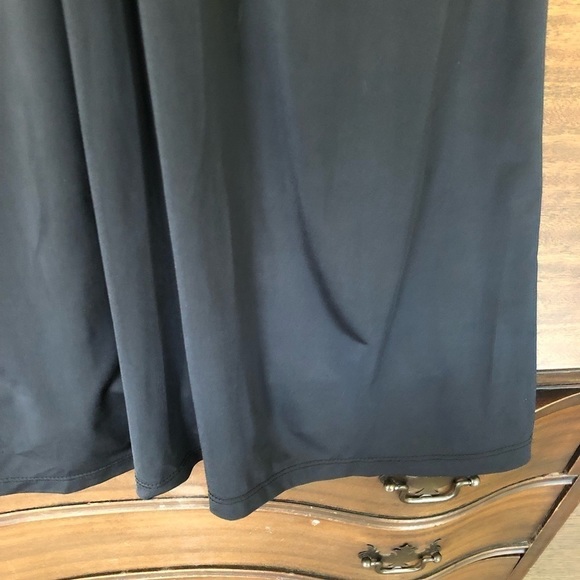 Lori M Collection Dress​​​​​​ - Picture 3 of 7